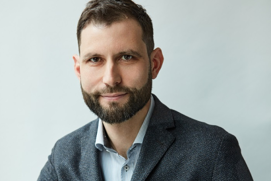 /media/25119/stepan-burda_upr_srgb_3000x4500