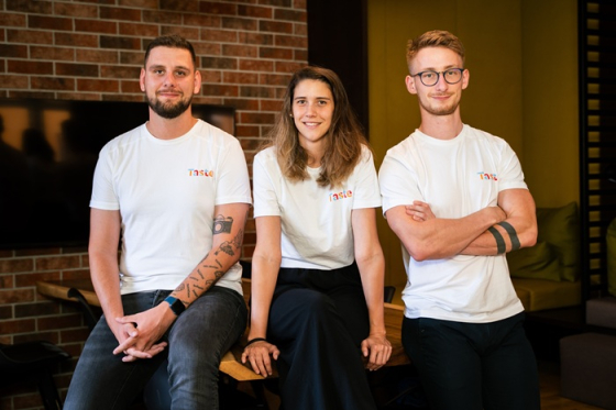 /media/vumnt35b/tým-agentury-taste_zleva_robert-c-i-z-ek-anna-mejsnarova-david-janous-ek