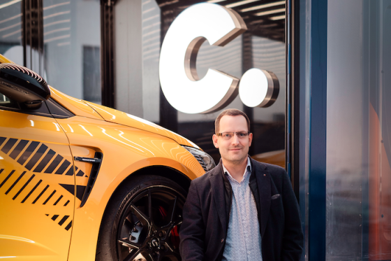 /media/tejhdchq/carvago_petr-dušek