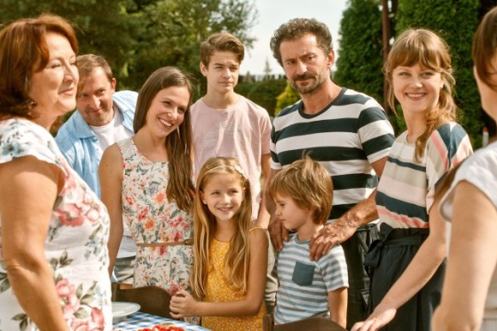 /media/13999/zeny-v-behu