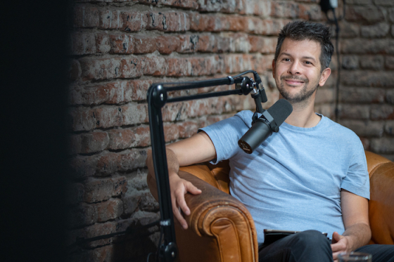 /media/23637/proti-proudu-podcast_-tomáš-suchý