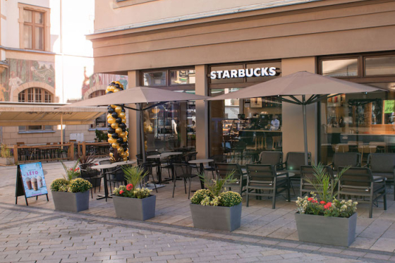 /media/13618/starbucks