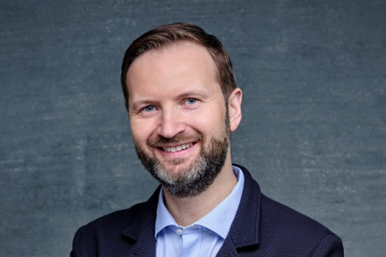 /media/dvxj2a2n/tomasz_wiatrak-1536x2048