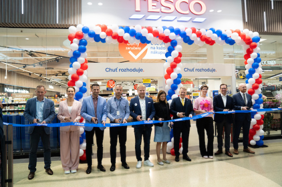 /media/wx3jzikl/tesco-v-oc-eden-bylo-slavnostně-otevřeno-28-5-2025