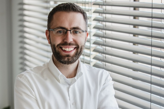 /media/18779/lukas-barton