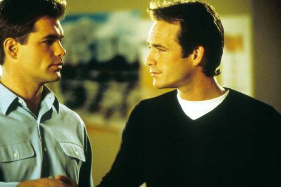 /media/iqtj2vjs/beverly-hills-90210_2