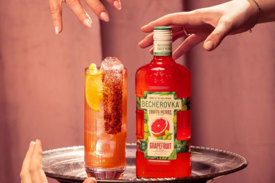 /media/yihfszzv/becherovka_grapefruithops