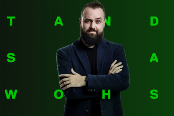 /media/18054/standashow