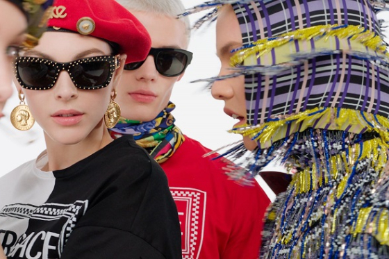 /media/5643/versace_fb