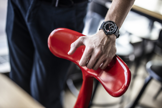 /media/14588/graphic-sutnar-rhino-black_7