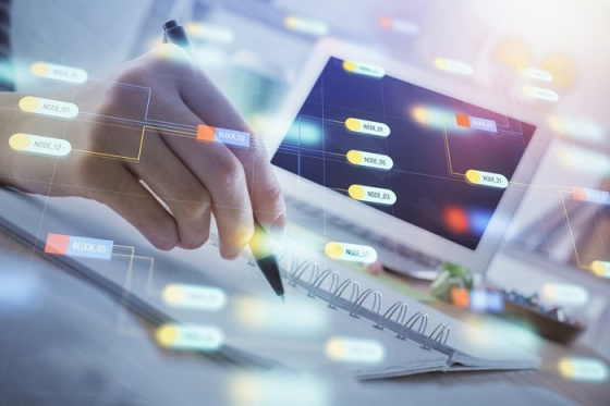 /media/18898/automatizace-zurnalistika_shutterstock