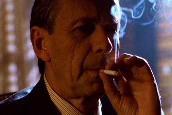 /media/3158/kultx-profil-muz-s-cigaretou