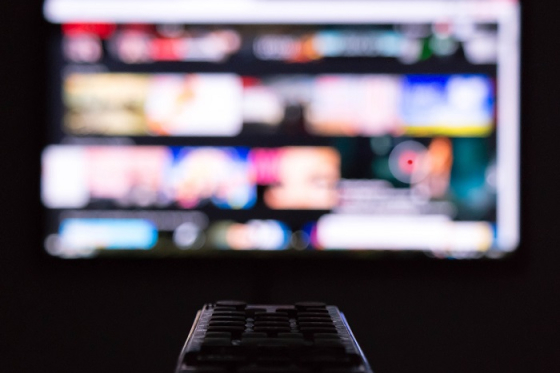 /media/24816/media_online_stream_tv_unsplash