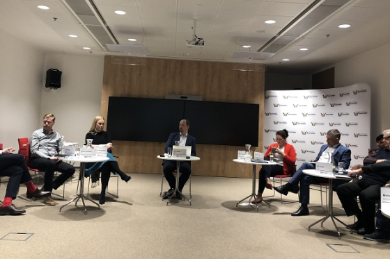 /media/20031/hkomora