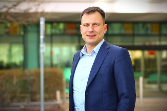 /media/qxabrpvm/jiri-uhlir