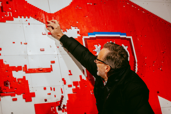 Hra_nas_spojuje_dres