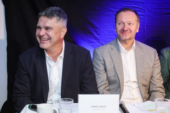 /media/26246/marek-singer_dan-grunt_aktv