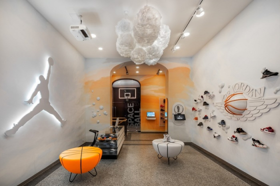 /media/11691/the-streets-praha-prodejna-nebe-5