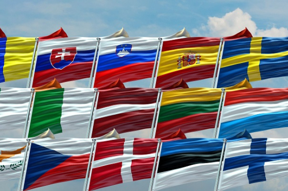 /media/18634/vlajky-statu-cr_shutterstock