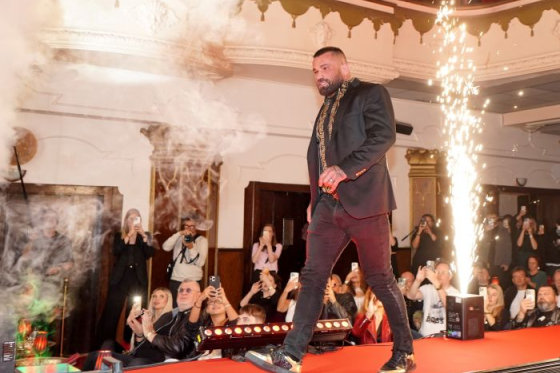 /media/djgpjeqi/karel-vs-karlos