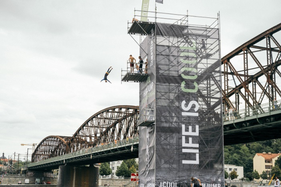 /media/13853/cool-high-jump