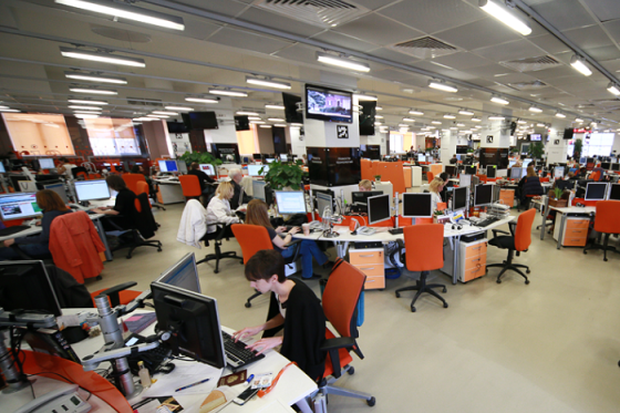 /media/3780/newsroom_novinari