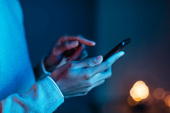 /media/4u3i4bh5/mobilnitelefon