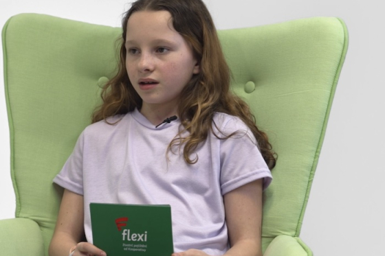 /media/deafu01w/slider_flexi_jaktovidigenerace_stillshot_2