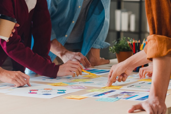 /media/25884/lide-meeting_freepik