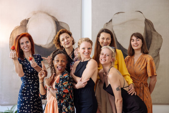 /media/lvtoeule/anna-maresova_foto-by-lukas-biba_breakfast-at-whoop-de-doo