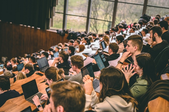 /media/8317/digisemestr