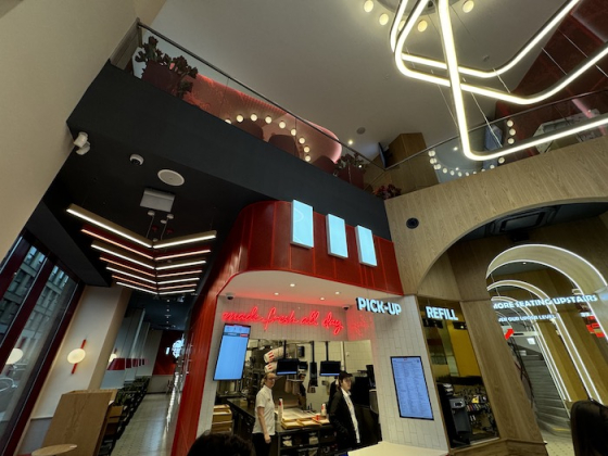 /media/z1jfckcf/kfc_interier_1