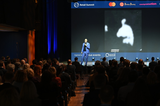 Magnus Lindkvist_RS26_3_Blue Events