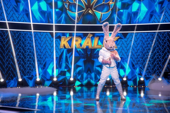 /media/11785/zlata-maska-2