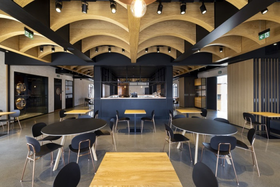 /media/26909/11_sladkův-sál