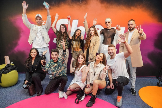 /media/18446/prima-show_like-house