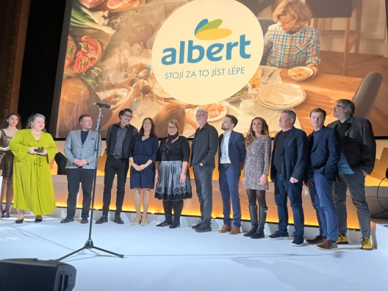 /media/26605/effie_6