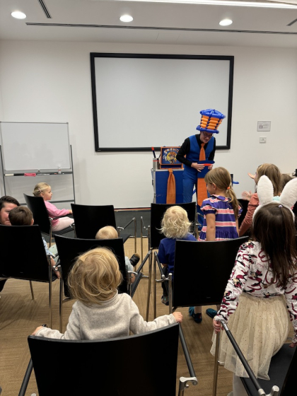 /media/ufxkek4e/babyguruoslava_kouzelnik_1