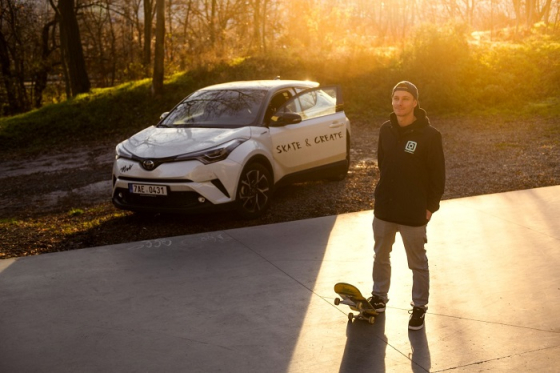 /media/6856/toyota_maxim_habanec_1