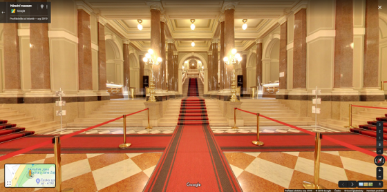 /media/11601/01_vstup-od-hlavniho-vchodu