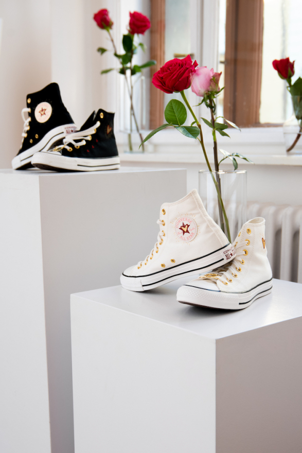 /media/24808/converse