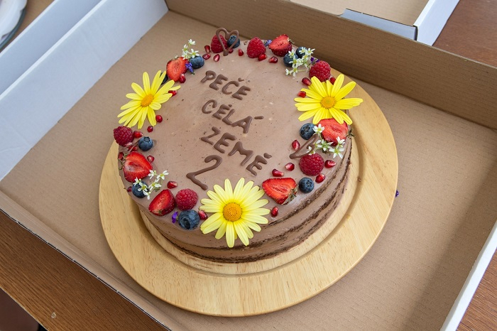 /media/13336/pece-cela-zeme-ii