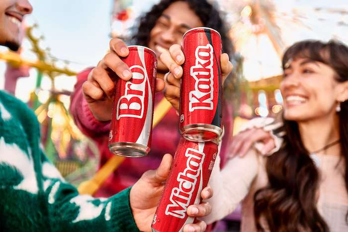 /media/upxjurjc/shareacocacola_image_iii