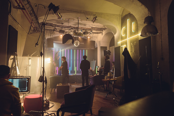 /media/13457/homecredit_2020_kampan_kamali