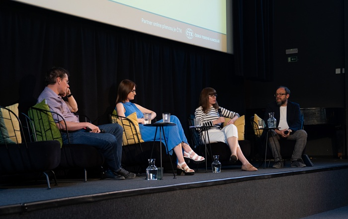 /media/vg2i41bl/novinářské-fórum_emfa_07