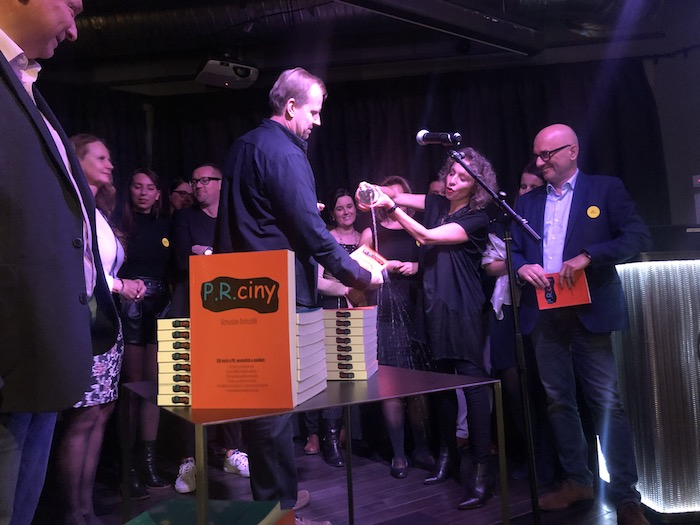 /media/11127/krestprciny