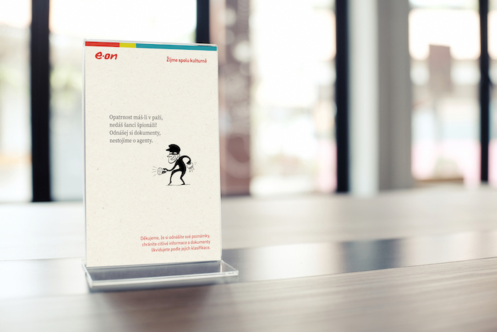 /media/iceddcio/e-on_loosers_žijmekulturně_zasedacka1