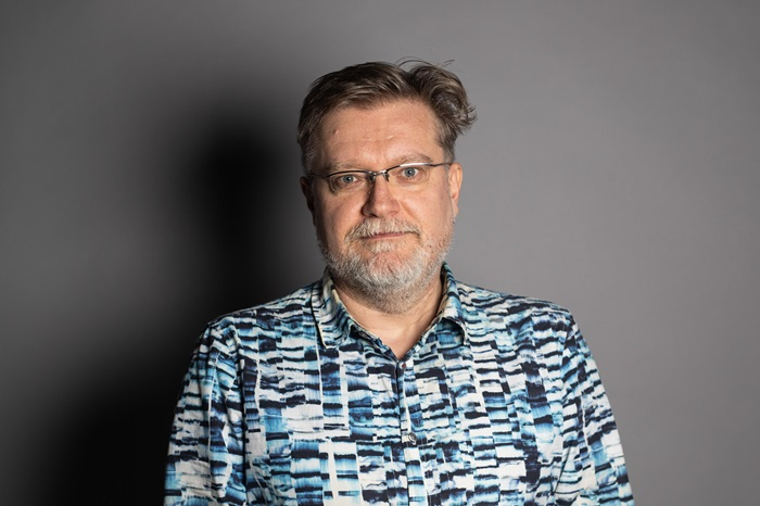 /media/oaogaiqv/jir-i-s-ticky