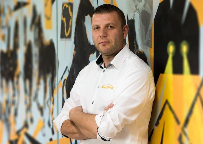 /media/15743/pavolcervenak