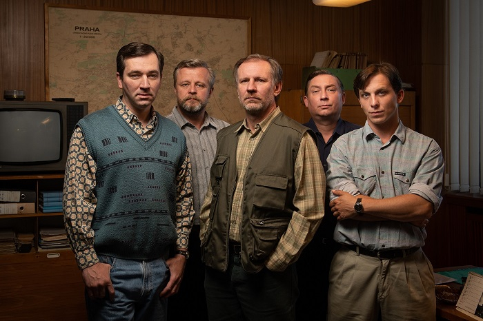 /media/19475/devadesatky